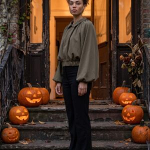 Women's Cropped Zip Front Jacket With Balloon Sleeves